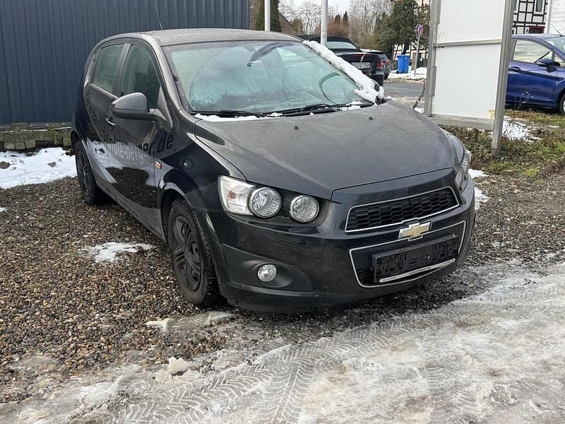 Gebraucht Chevrolet Aveo 113 PS (83 kW) 2011 Schwarz Limousine