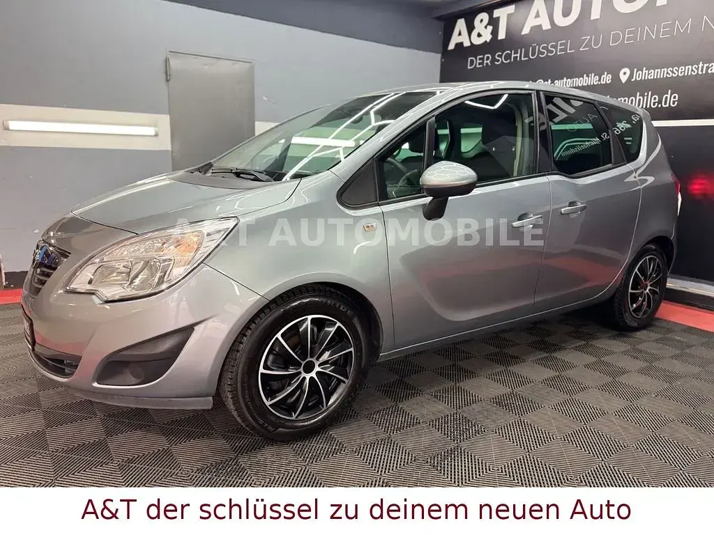 Gebraucht Opel Meriva Edition 101 PS (74 kW) 2010 Silber Van / Kleinbus