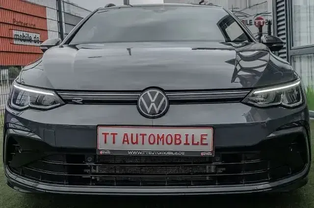 Gebraucht VW Golf VIII R-line 150 PS (110 kW) 2022 Grau Kombi