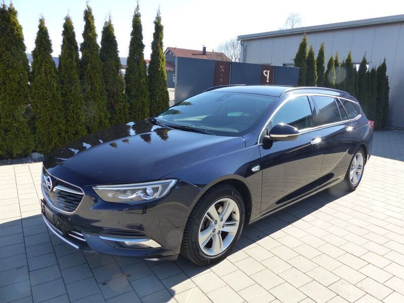 Blau Gebraucht 2018 Opel Insignia Business Edition Kombi | 7.490 € - Bild 1/4