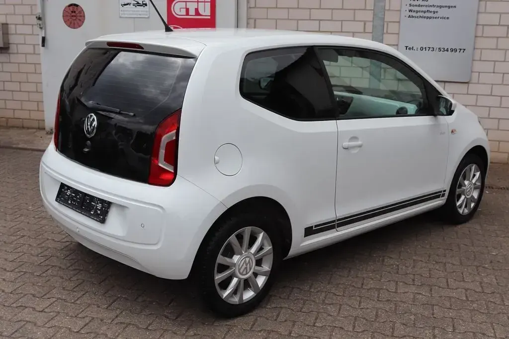 Gebraucht VW up! CLUB 60 PS (44 kW) 2016 Pure white Kleinwagen