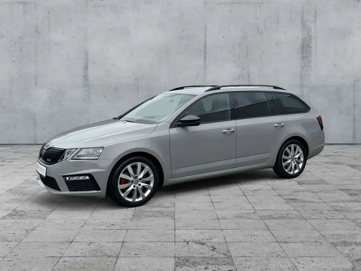 Gebraucht Skoda Octavia RS 184 PS (135 kW) 2020 Stahlgrau Kombi