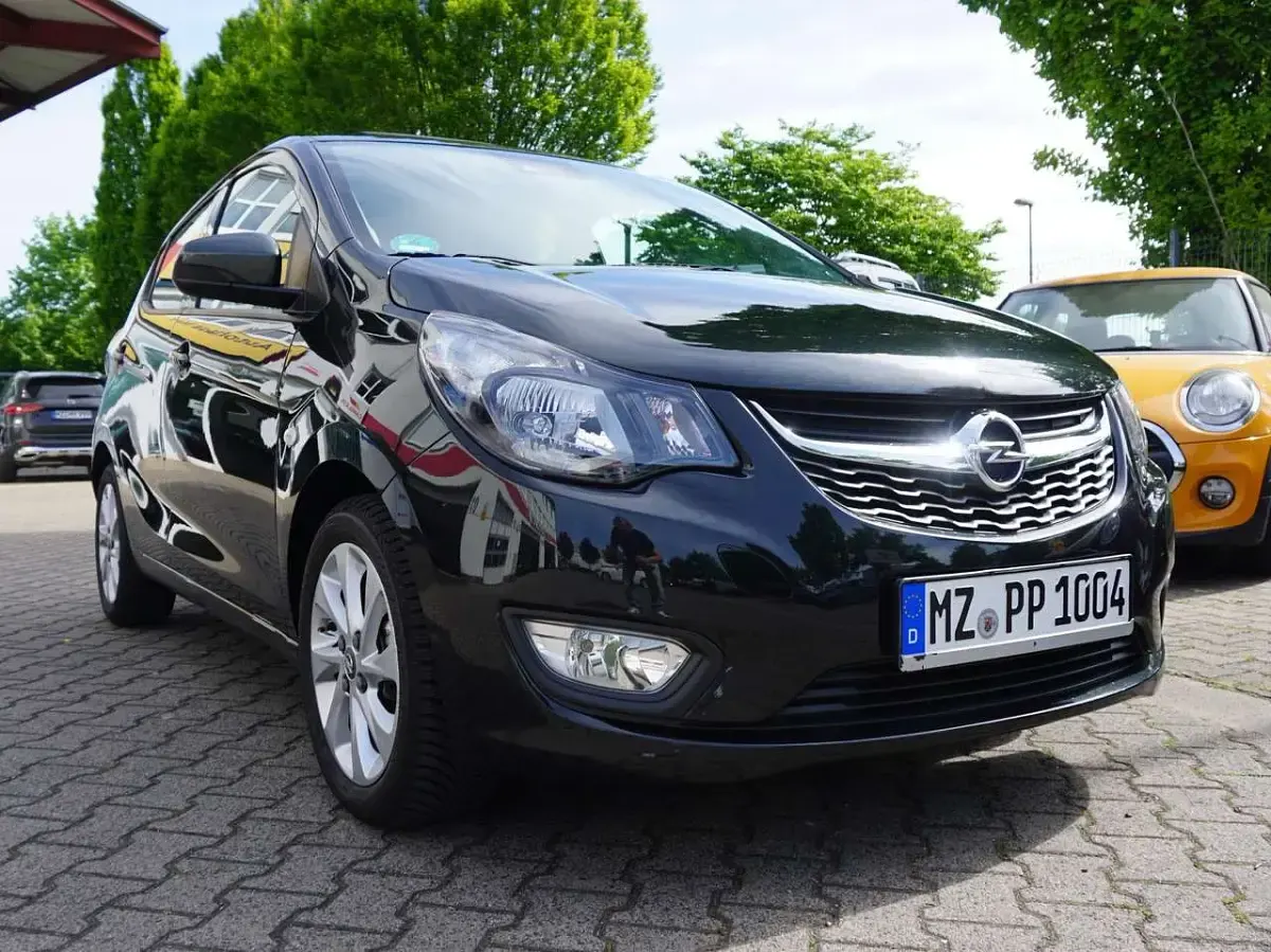 Używany Opel Karl Edition 75 KM (55 kW) 2016 Czarny Hatchback