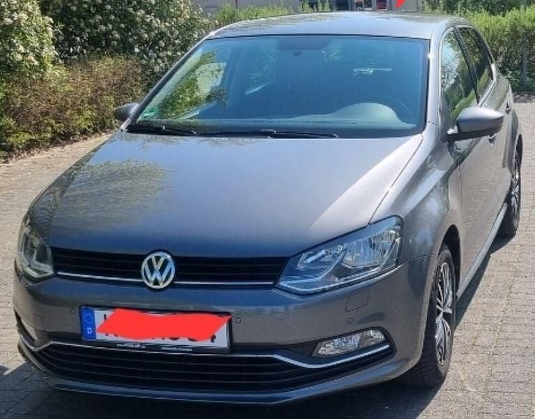 Grau Gebraucht 2017 VW Polo Allstar Kleinwagen | 9.999 € (Guter Preis) - Bild 1/4