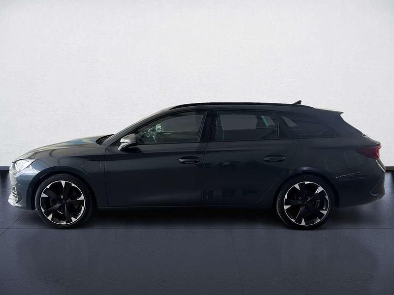 Second-hand Cupra Leon 150 CP (110 kW) 2022 Gri Break