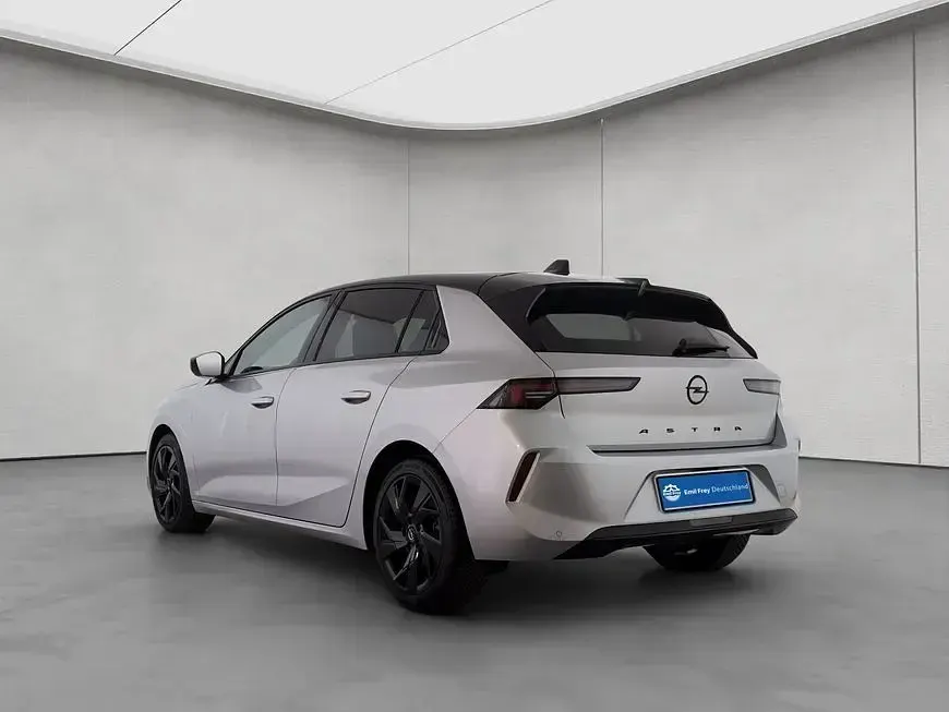 Gebraucht Opel Astra 131 PS (96 kW) 2024 Grau Kleinwagen