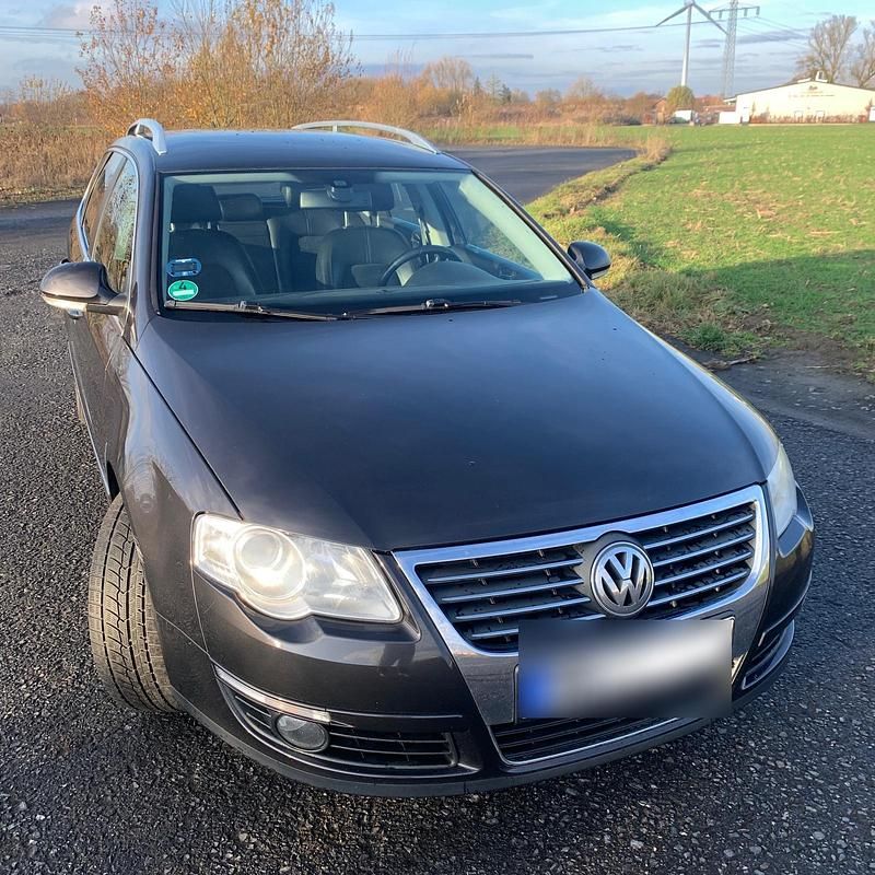 Gebraucht VW Passat 150 PS (110 kW) 2010 Andere farben Kombi