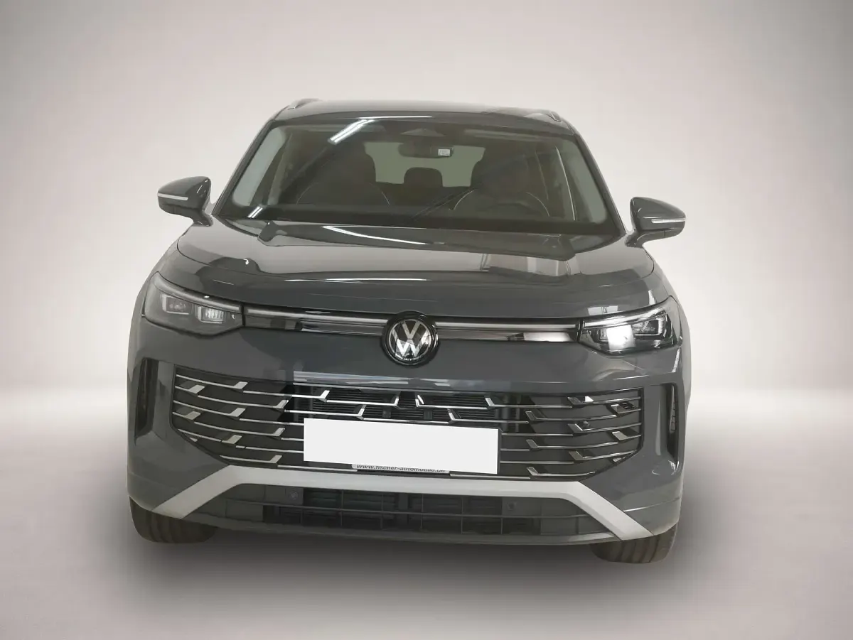 Gebraucht VW Tayron Elegance 193 PS (141 kW) 2025 Delfingrau metallic SUV