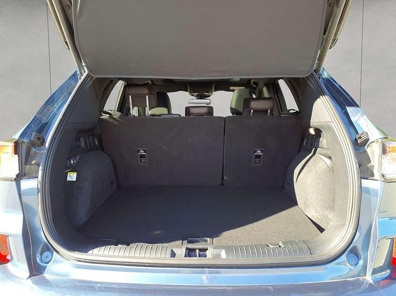 Gebraucht Ford Kuga ST-Line X 151 PS (111 kW) 2023 Chrome blue metallic SUV