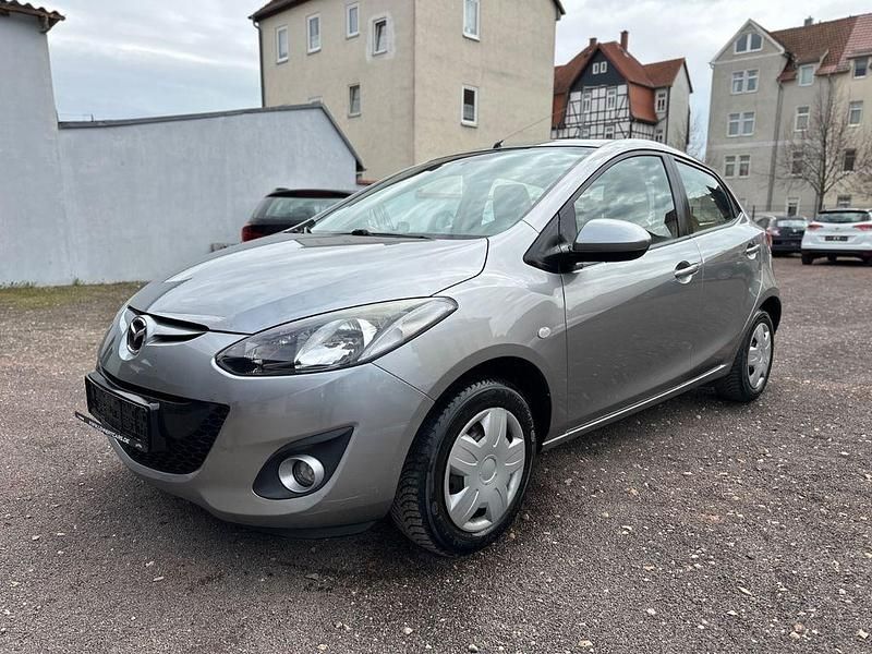 Second-hand Mazda 2 Active 84 CP (61 kW) 2011 Gri Hatchback