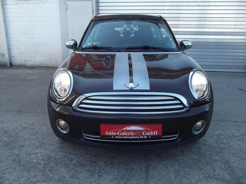 Usata Mini ONE 98 CV (72 kW) 2010 Marrone Utilitaria
