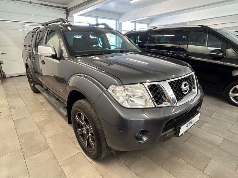 Gebraucht Nissan Navara 231 PS (169 kW) 2013 Gelb Pickup
