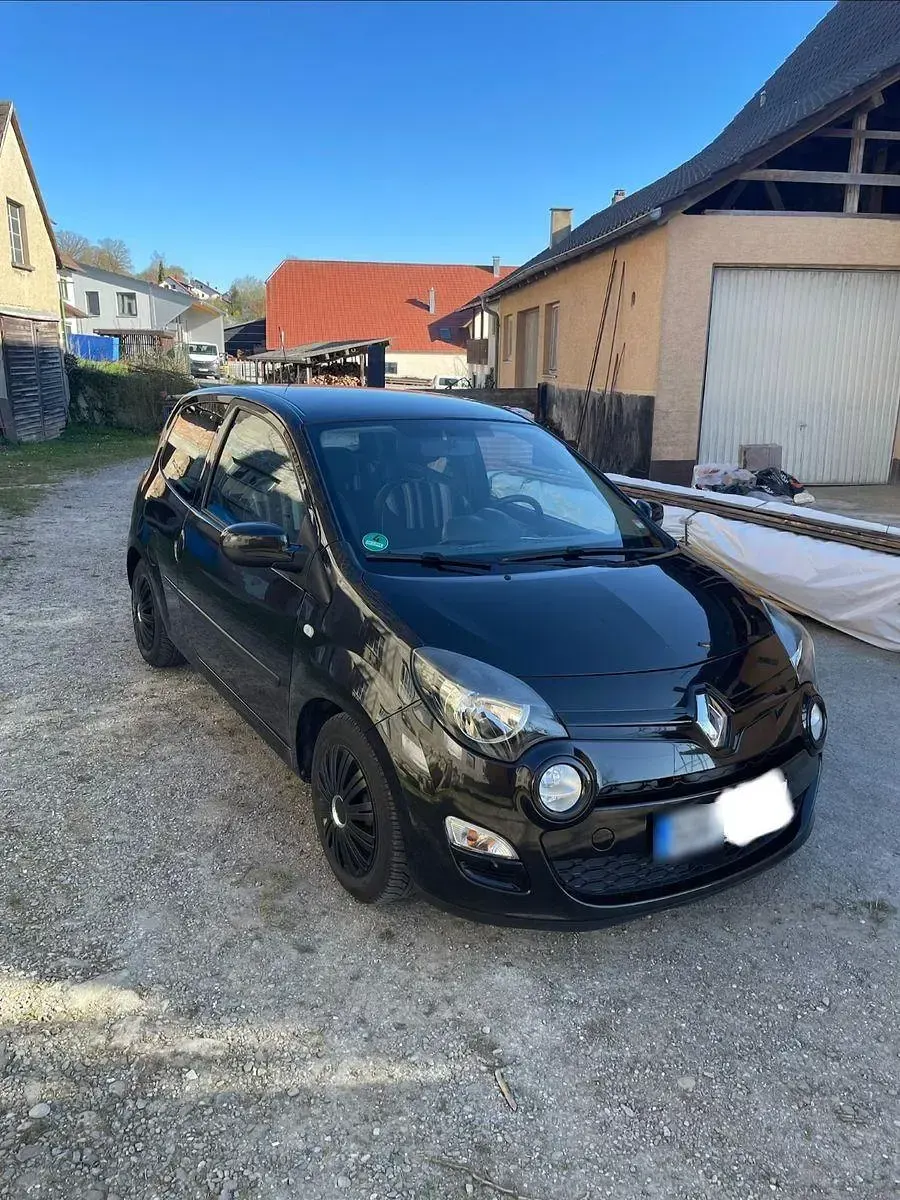 Second-hand Renault Twingo Initiale Paris 75 CP (55 kW) 2014 Negru Hatchback