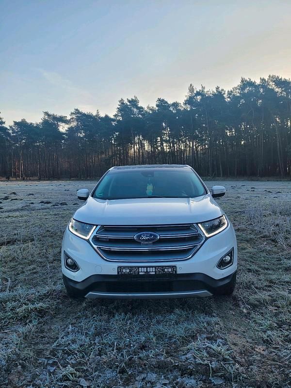 Andere farben Gebraucht 2017 Ford Edge SUV | 18.450 € (Fairer Preis) - Bild 1/4