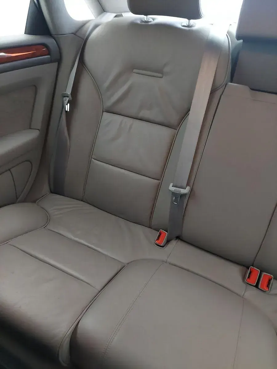 Gebraucht Audi A8 Ambiente 280 PS (205 kW) 2004 Blau Limousine