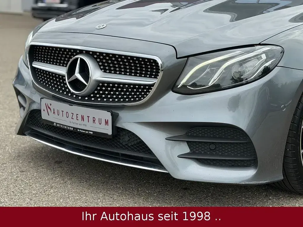 Gebraucht Mercedes E220 AMG line 194 PS (142 kW) 2018 Grau Coupé