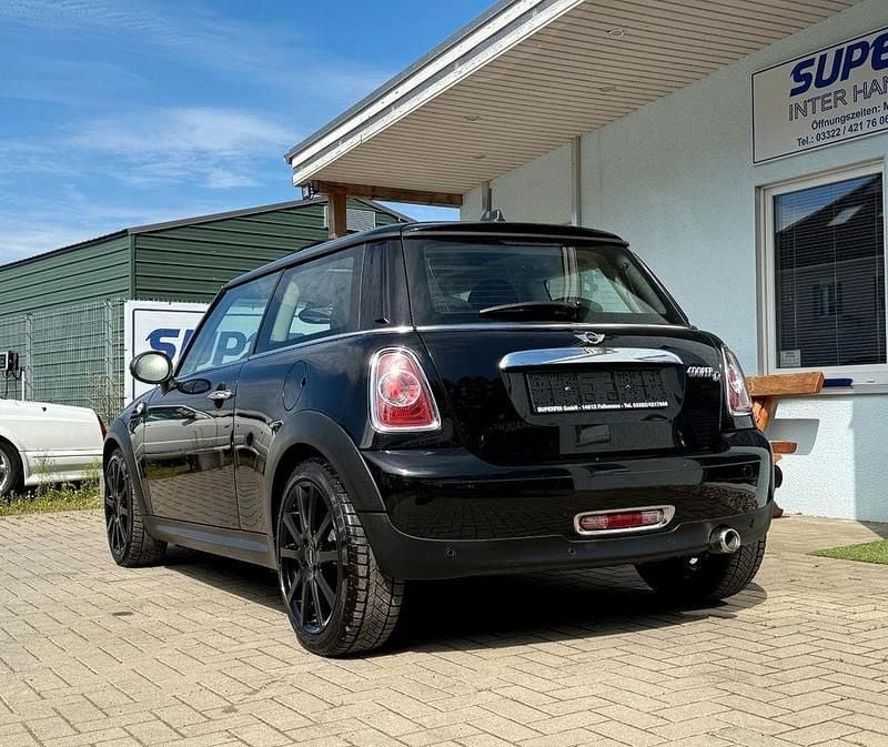 Gebraucht Mini Cooper D Chili 111 PS (81 kW) 2014 Schwarz Kleinwagen