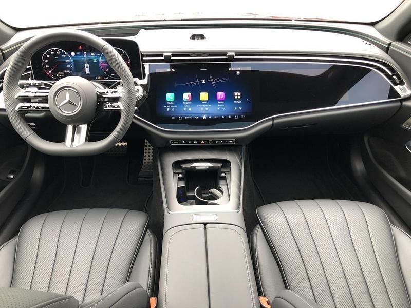 Gebraucht Mercedes E450 AMG 367 PS (269 kW) 2025 Schwarz Kombi