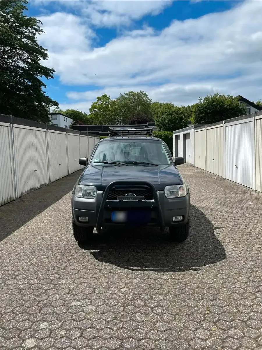 Gebraucht Ford Maverick 197 PS (144 kW) 2003 Schwarz SUV