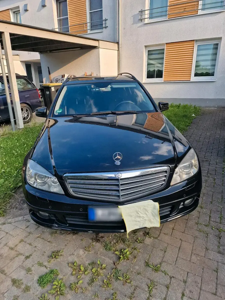 Gebraucht Mercedes C200 136 PS (100 kW) 2010 Schwarz Kombi