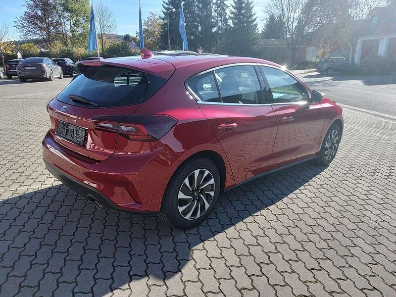 Gebraucht Ford Focus Titanium 155 PS (114 kW) 2024 Fantasticred Kleinwagen