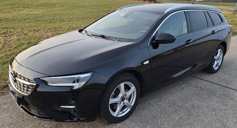 Gebraucht Opel Insignia Business 174 PS (127 kW) 2022 Schwarz Kombi