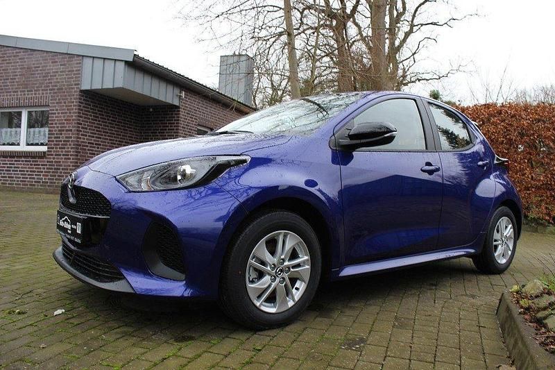 Neu Mazda 2 Center-Line 116 PS (85 kW) 2025 Kleinwagen