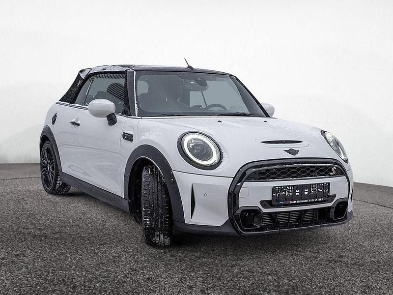 Gebraucht Mini Cooper S Cabriolet 178 PS (130 kW) 2023 Nanuq white Cabrio