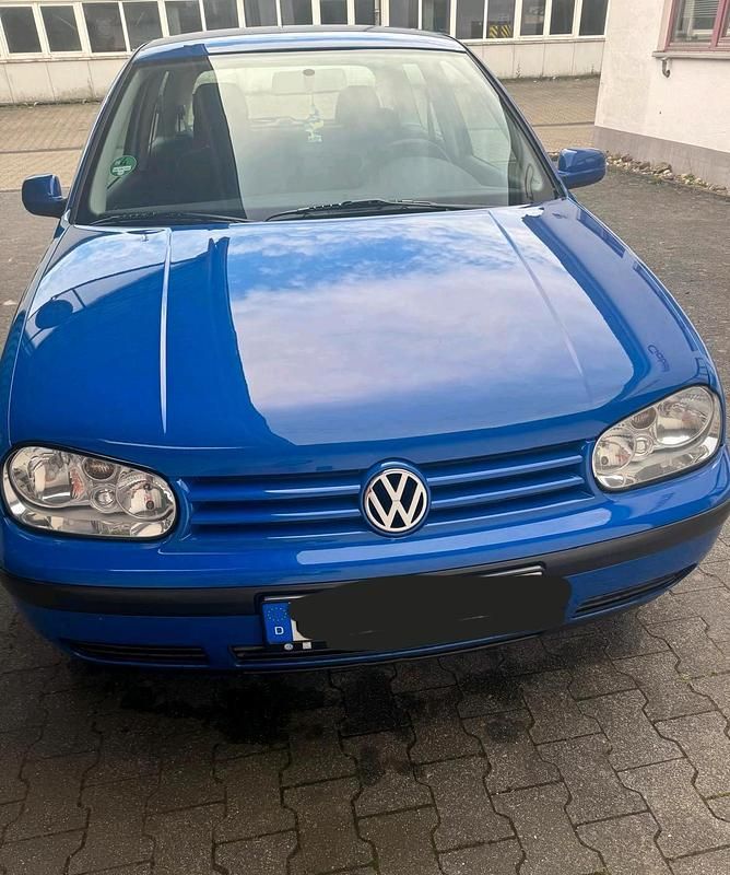 Blau Gebraucht 2000 VW Golf IV Limousine | 1.250 € (Guter Preis) - Bild 1/4