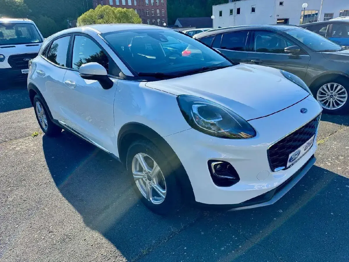 Gebraucht Ford Puma Titanium 125 PS (91 kW) 2023 Frostweiß SUV