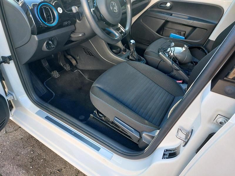 Gebraucht VW up! Cup 75 PS (55 kW) 2014 Weiß Kleinwagen