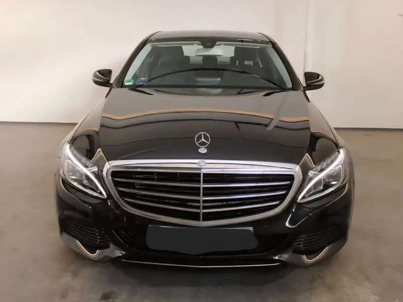 Schwarz Gebraucht 2014 Mercedes C180 Exclusive Limousine | 18.750 € (Fairer Preis) - Bild 1/4