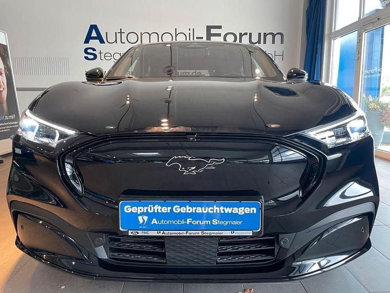 Gebraucht Ford Mustang Mach-E 258 kW (351 PS) 2022 Absolute black SUV