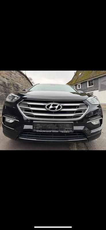 Gebraucht Hyundai Santa Fe Premium 200 PS (147 kW) 2017 Schwarz SUV