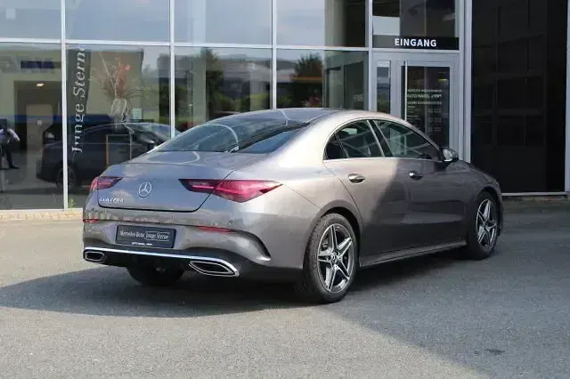 Gebraucht Mercedes CLA220 AMG 190 PS (139 kW) 2025 Grau Limousine