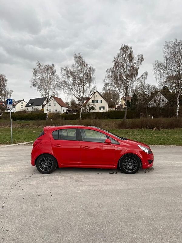 Gebraucht Opel Corsa 150 PS (110 kW) 2008 Rot Kleinwagen
