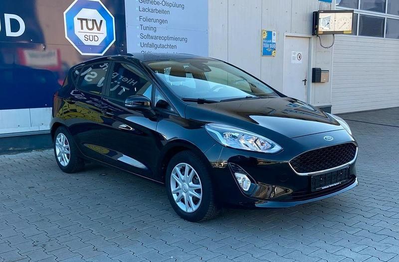 Gebraucht Ford Fiesta 86 PS (63 kW) 2020 Schwarz Kleinwagen