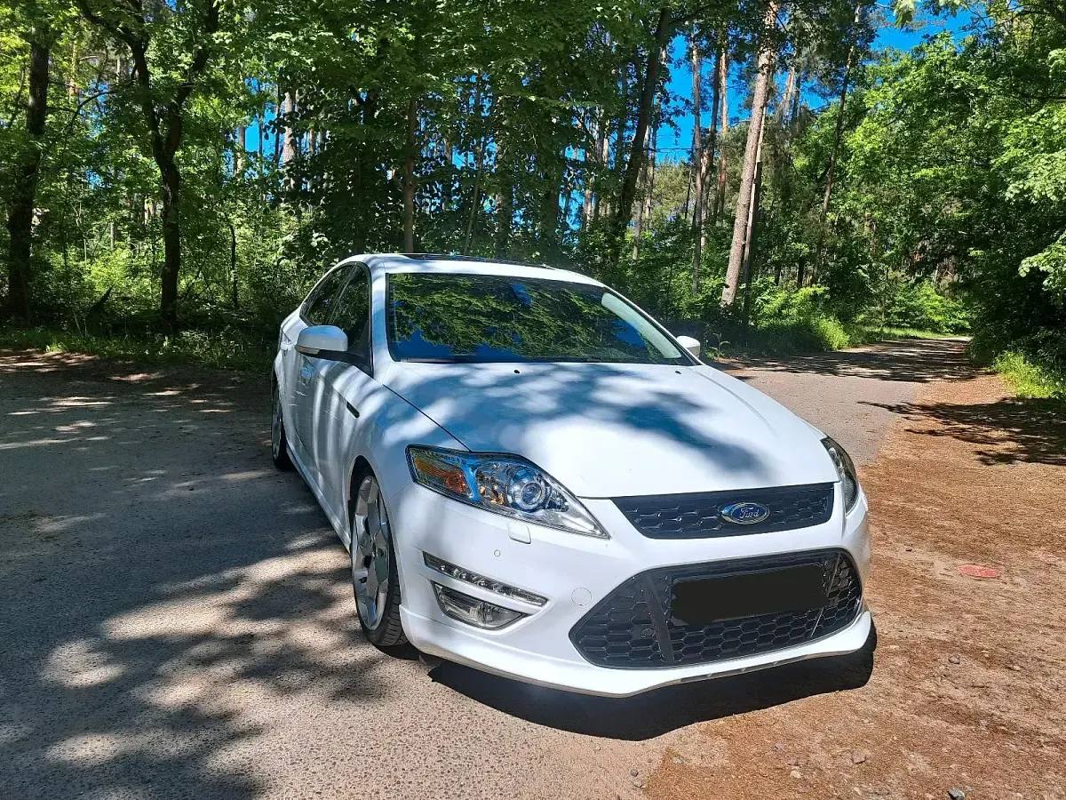 Gebraucht Ford Mondeo 203 PS (149 kW) 2011 Weiß Limousine