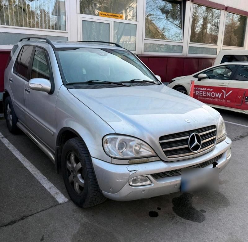 Gebraucht Mercedes ML350 250 PS (183 kW) 2002 Silber SUV