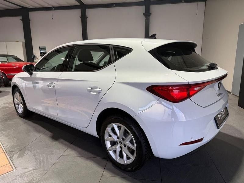 Gebraucht Seat Leon Style 150 PS (110 kW) 2025 Weiß Limousine