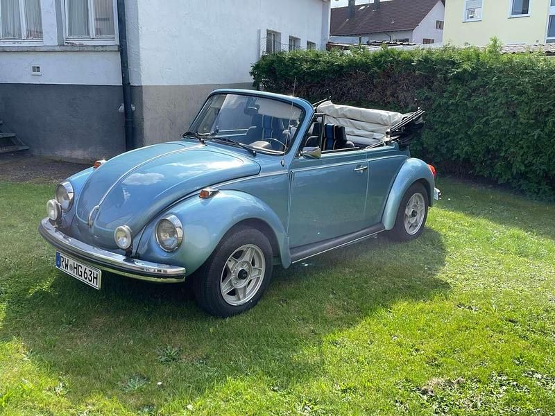Blau Gebraucht 1973 VW Käfer Cabrio | 21.500 € - Bild 1/4