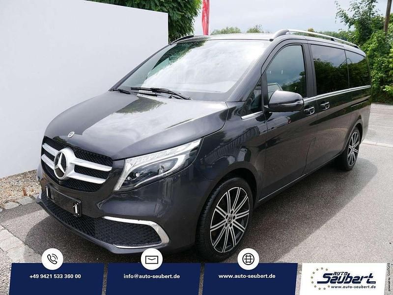 Graphitgrau metallic Gebraucht 2020 Mercedes V300 Avantgarde Edition Van / Kleinbus | 45.990 € (Superpreis) - Bild 1/4