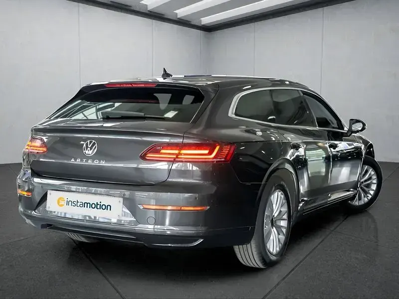 Gebraucht VW Arteon 150 PS (110 kW) 2023 Grau Kombi