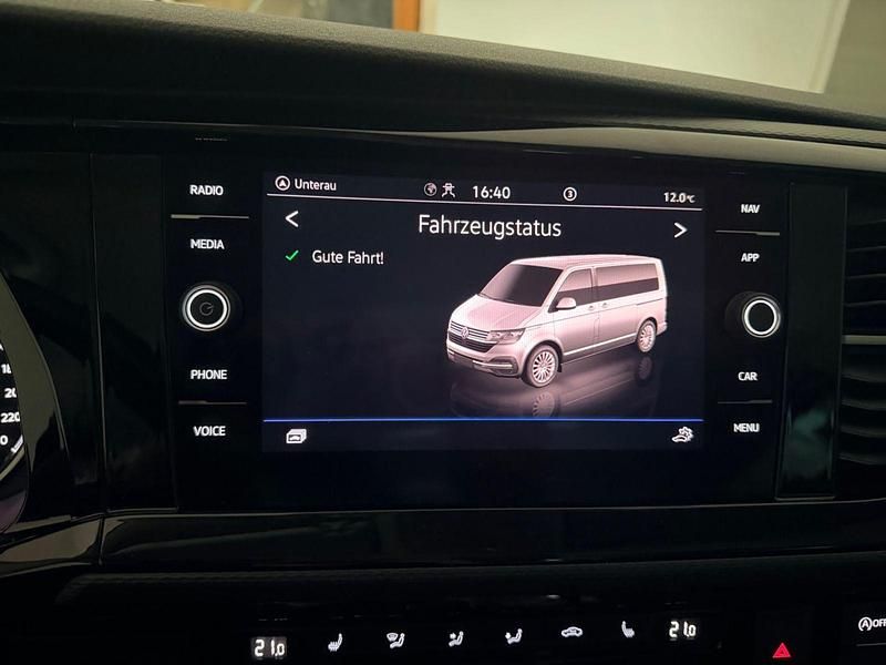 Second-hand VW Multivan Generation Six 204 CP (150 kW) 2021 Negru Monovolum