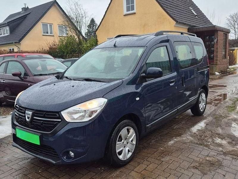 Gebraucht Dacia Dokker Lauréate 116 PS (85 kW) 2017 Blau Van / Kleinbus
