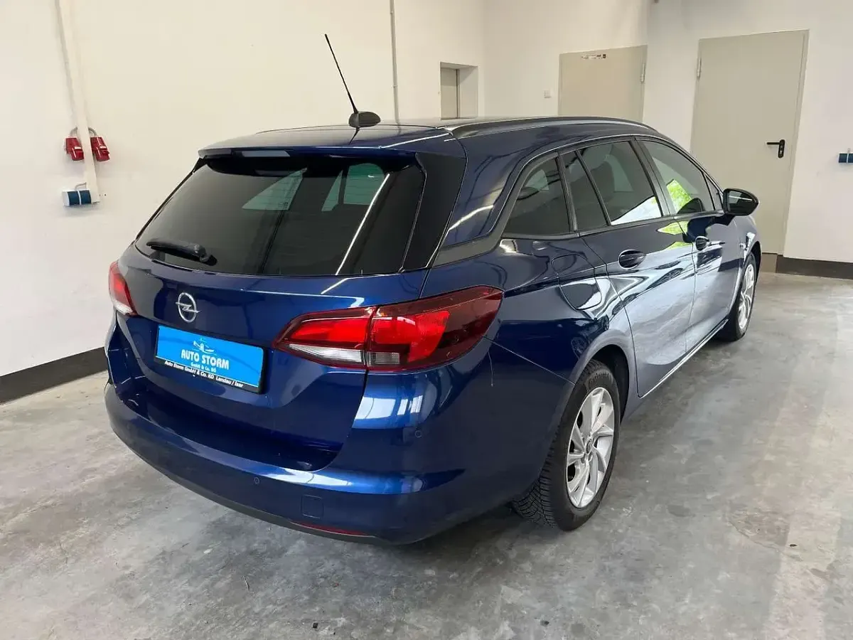 Gebraucht Opel Astra Business 122 PS (89 kW) 2021 Nautic blau Kombi