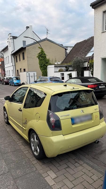 Brugt Citroën C2 60 HK (44 kW) 2005 Gul Hatchback