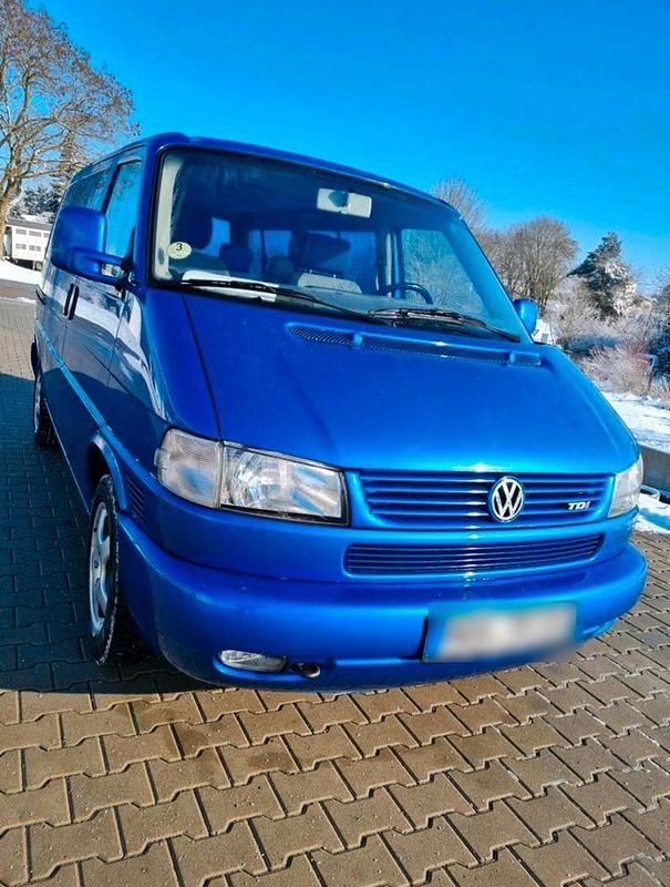 Second-hand VW T4 151 CP (111 kW) 2000 Albastru Van