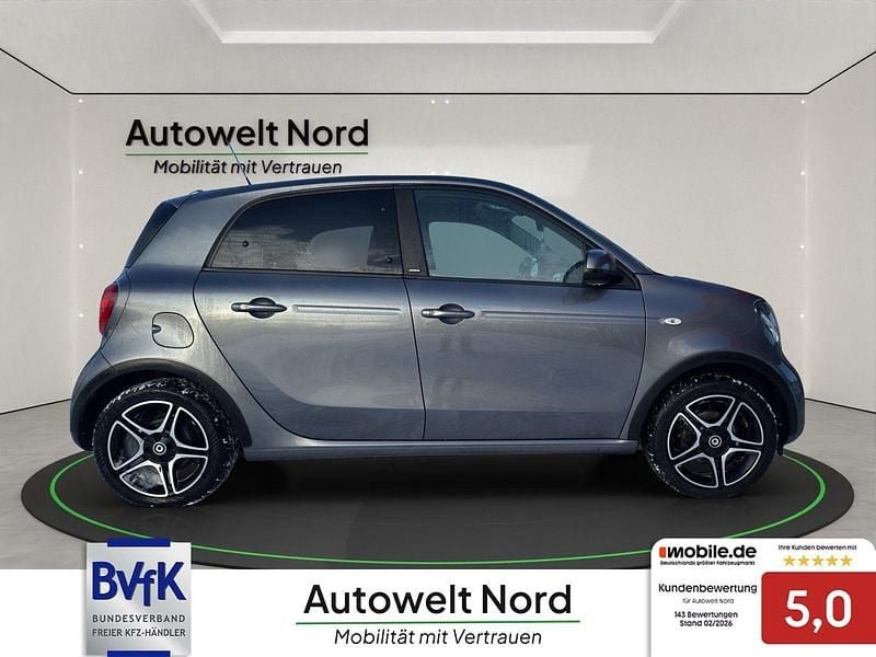 Gebraucht Smart ForFour 90 PS (66 kW) 2018 Grau Kleinwagen