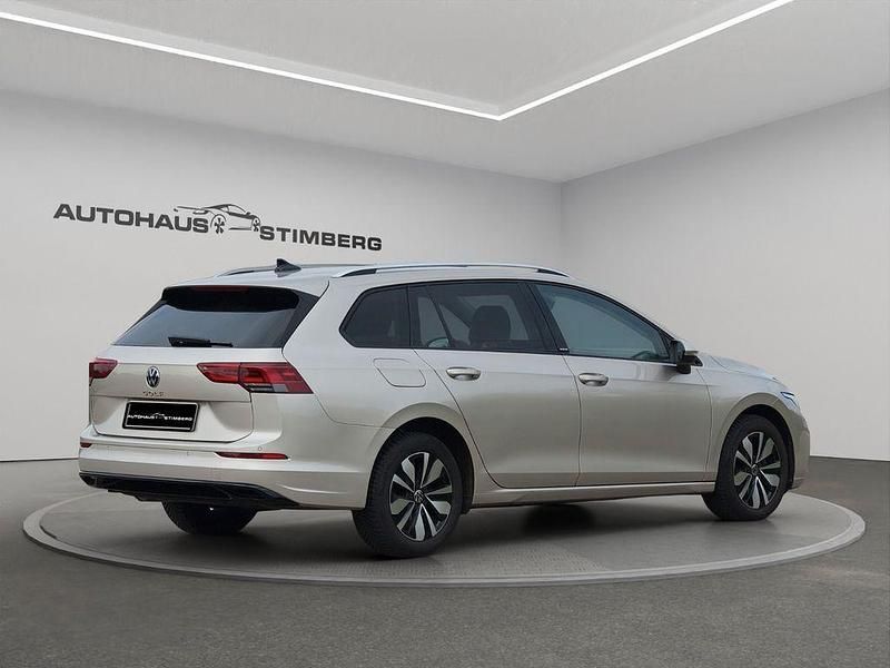 Gebraucht VW Golf VIII Move 131 PS (96 kW) 2023 Silber Kombi